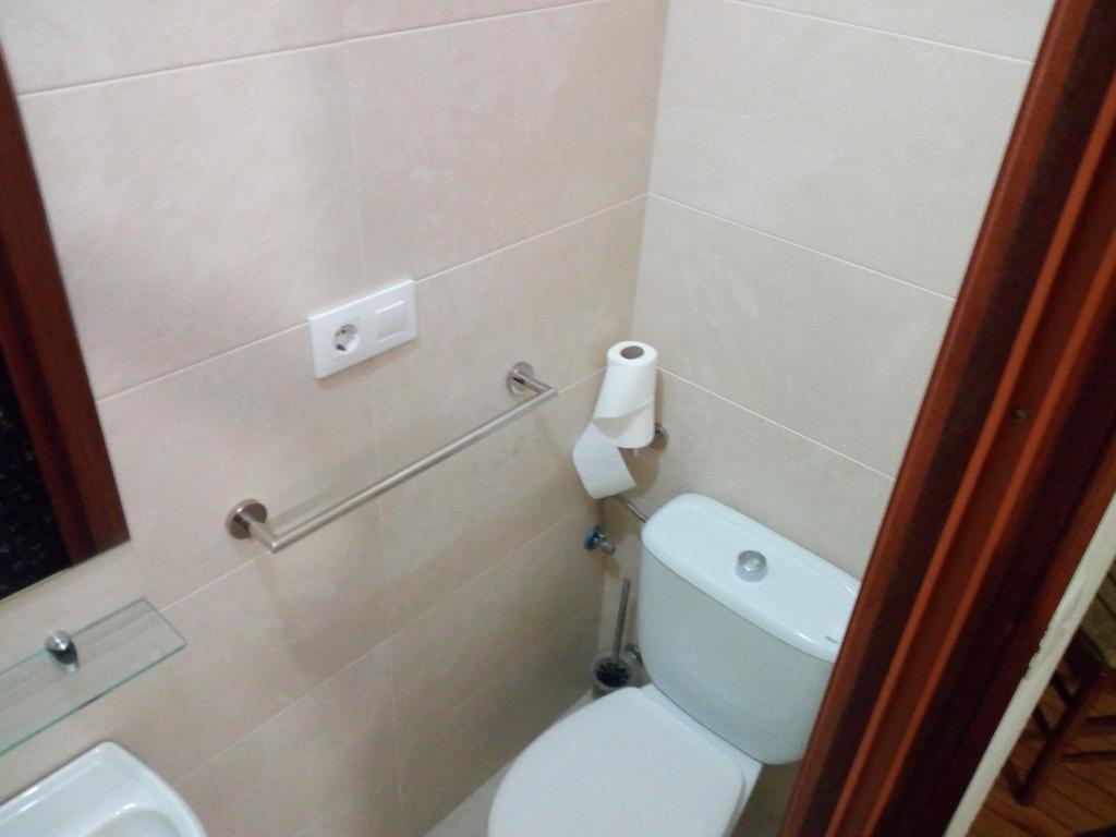 Pension La Principal Torrelavega Εξωτερικό φωτογραφία